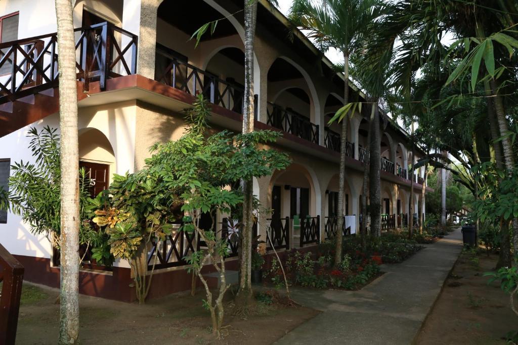 Pure Garden Resort Negril Extérieur photo
