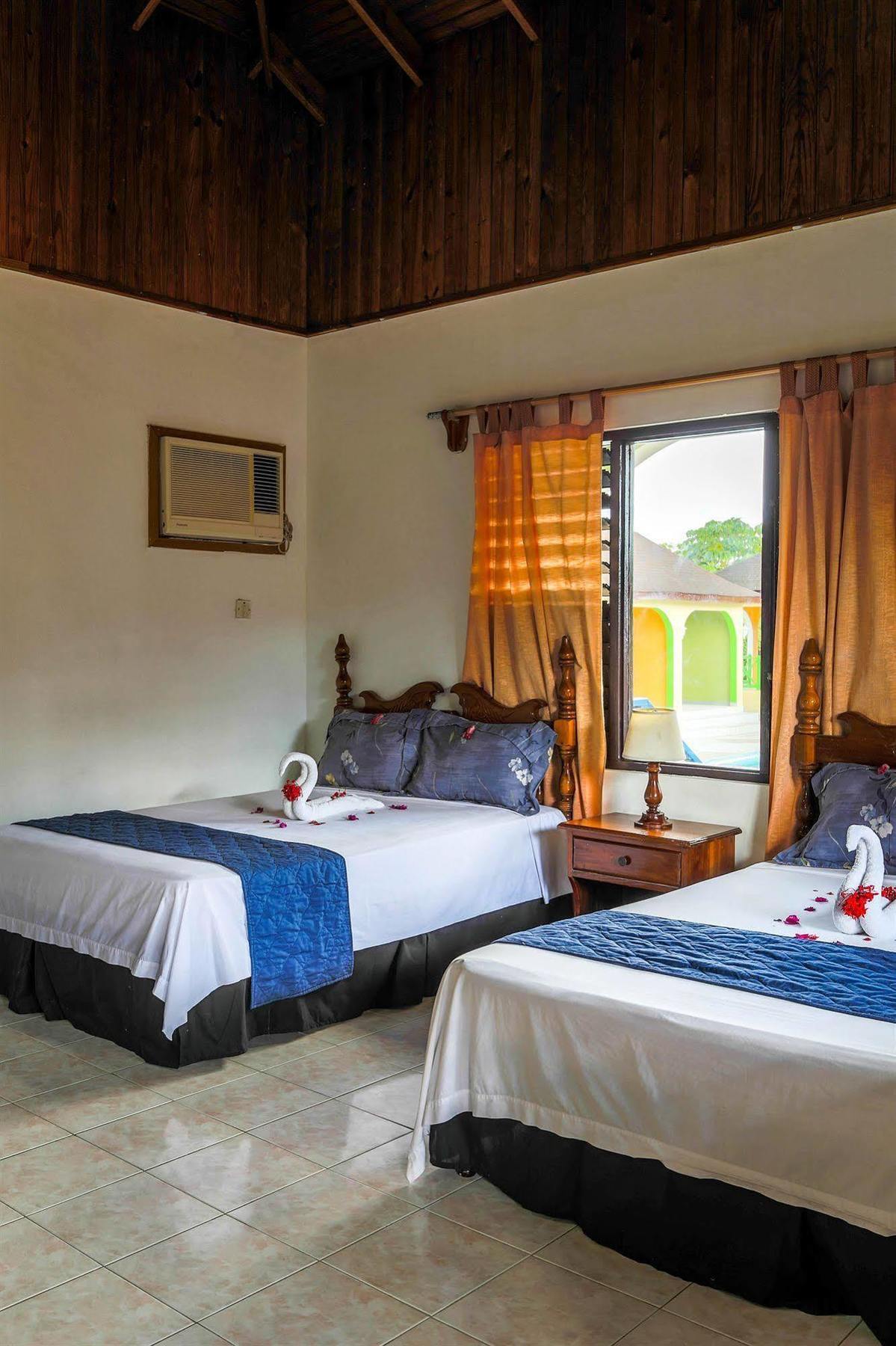 Pure Garden Resort Negril Extérieur photo
